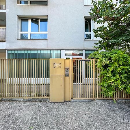 Calme Et Verdure: Vue Montagne - Terrasse - Wifi Grenoble Exterior photo
